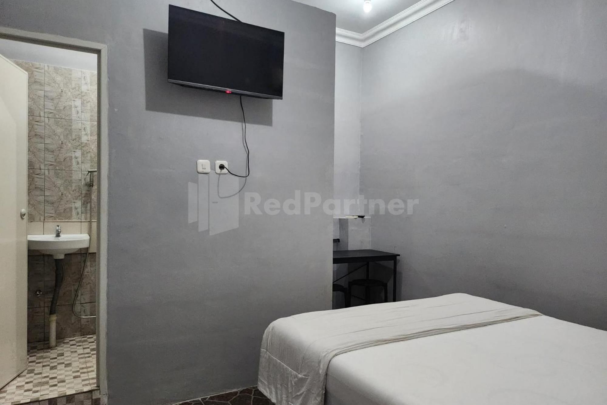 Puspita Homestay Mitra Reddoorz Бекасі Екстер'єр фото